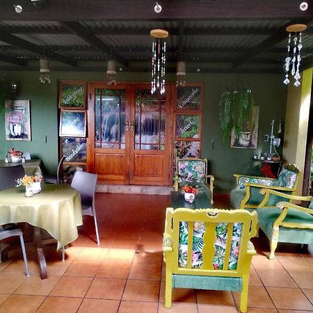 Africas Eden Guesthouse Mookgophong エクステリア 写真
