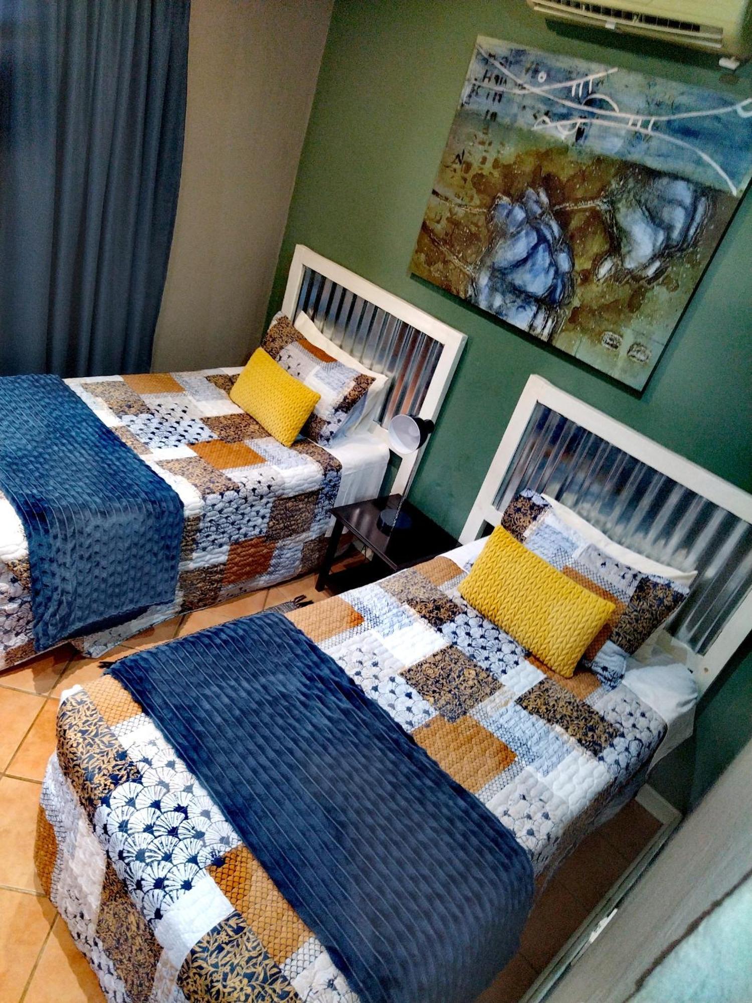 Africas Eden Guesthouse Mookgophong エクステリア 写真