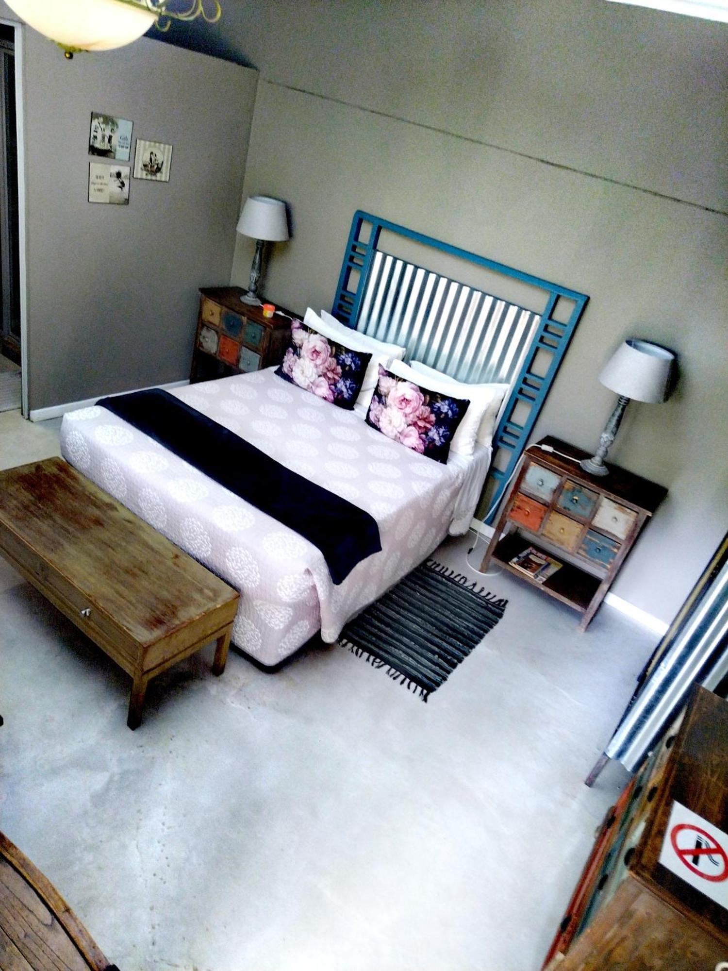 Africas Eden Guesthouse Mookgophong エクステリア 写真